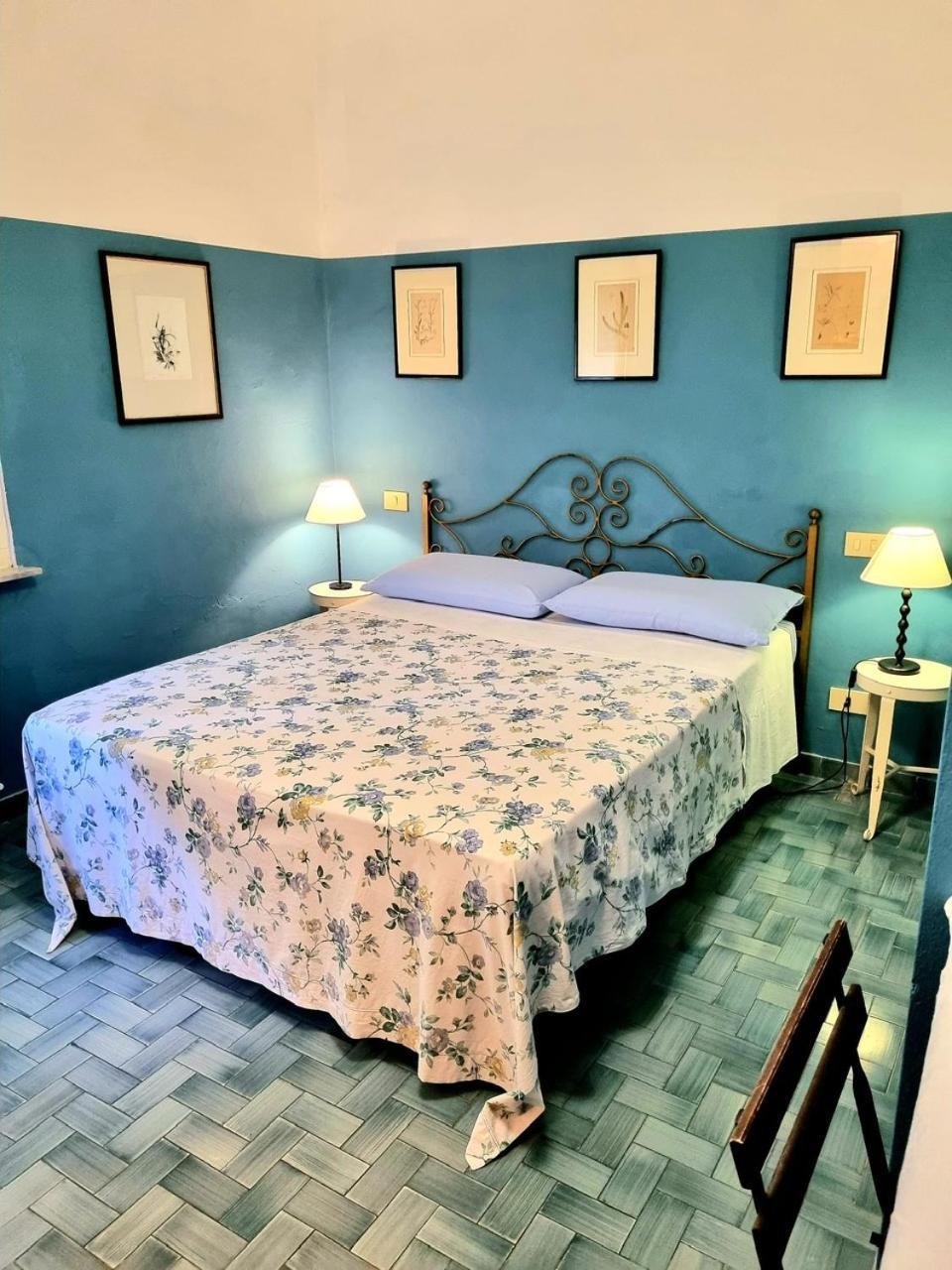 Bed and Breakfast Casa Cambini Marina di Massa Exterior foto